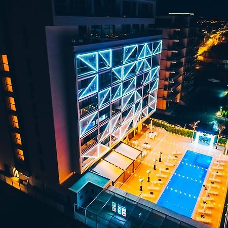 Nyota Hotel & Conference Center Mamaia Eksteriør billede