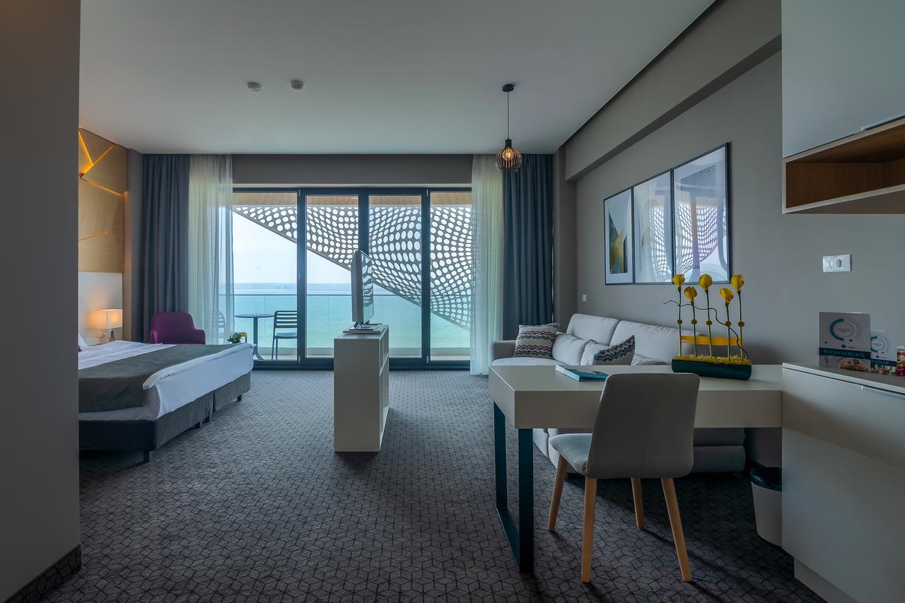 Nyota Hotel & Conference Center Mamaia Eksteriør billede