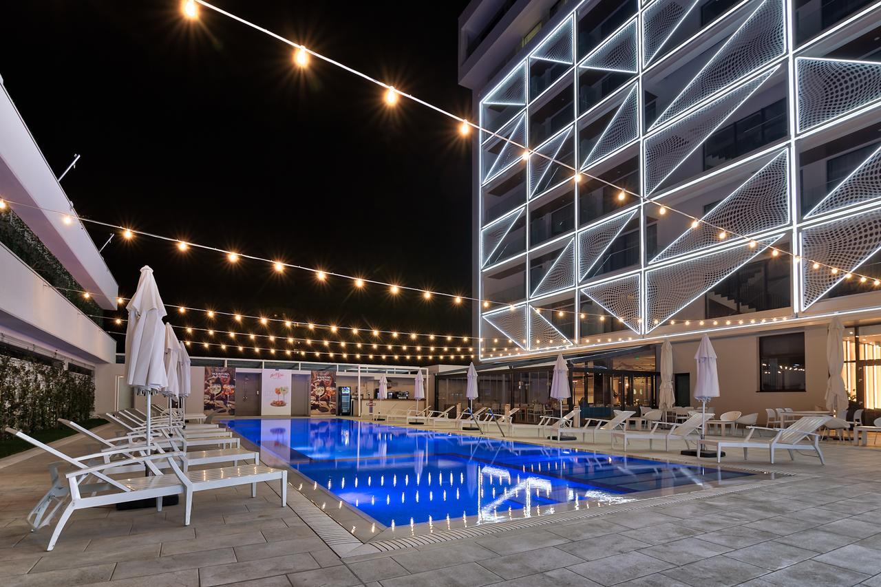 Nyota Hotel & Conference Center Mamaia Eksteriør billede