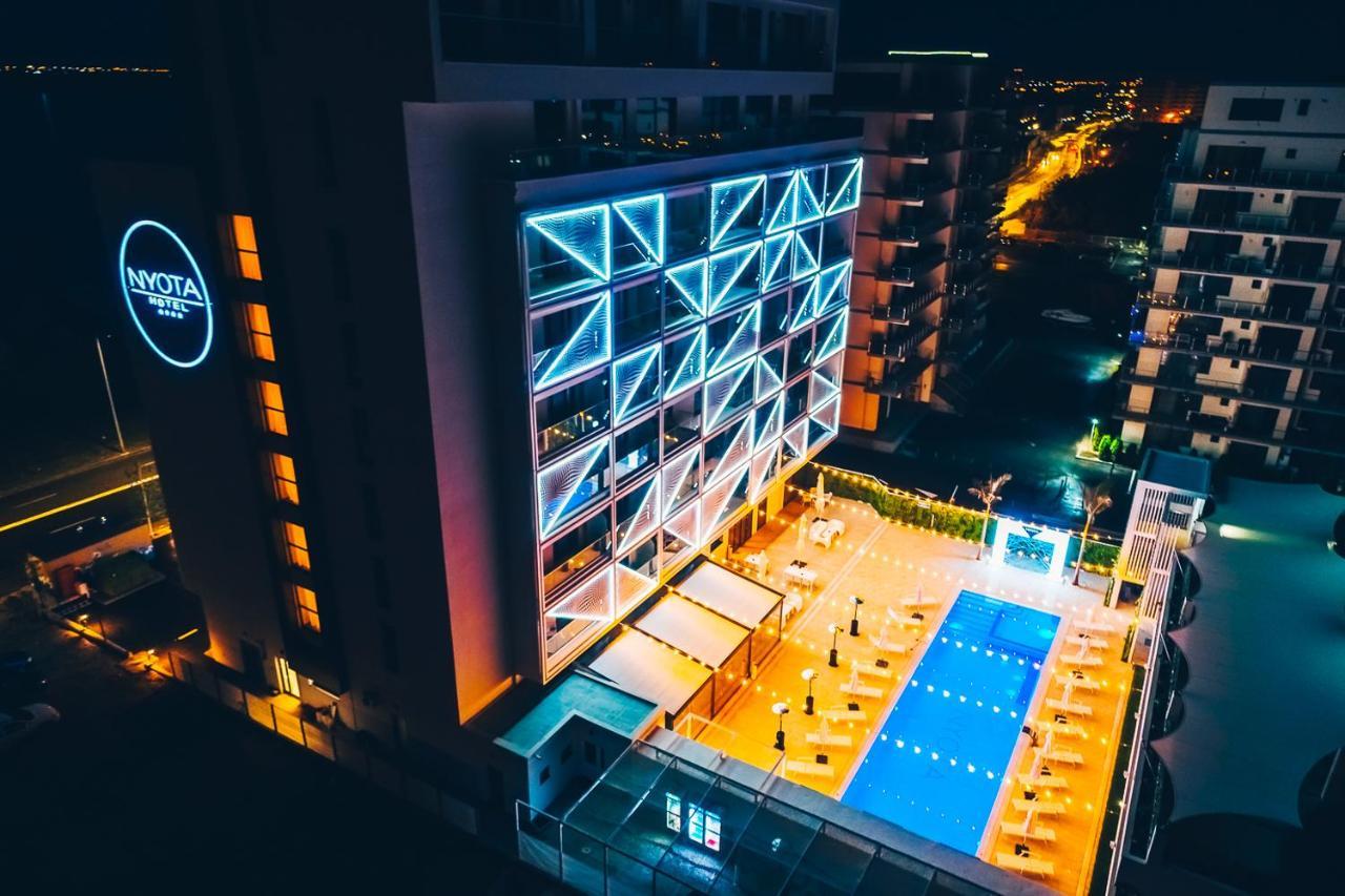 Nyota Hotel & Conference Center Mamaia Eksteriør billede